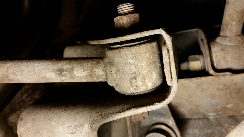 An upper trailing arm